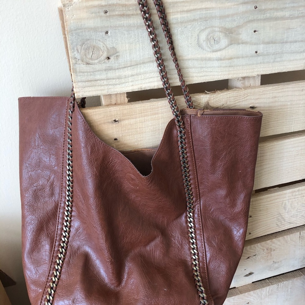 Altrd state purse